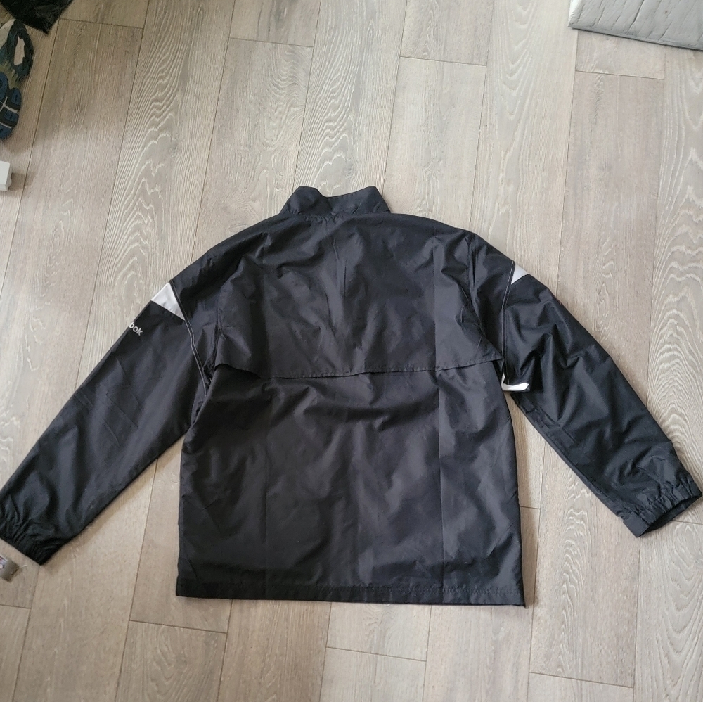 Reebok Lightweight Jacket - Picture 2 of 5